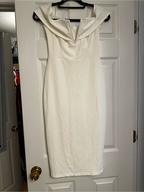Elegant White Off-Shoulder Fashion Nova Dress